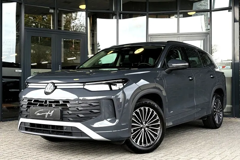 Volkswagen Tayron (2025)