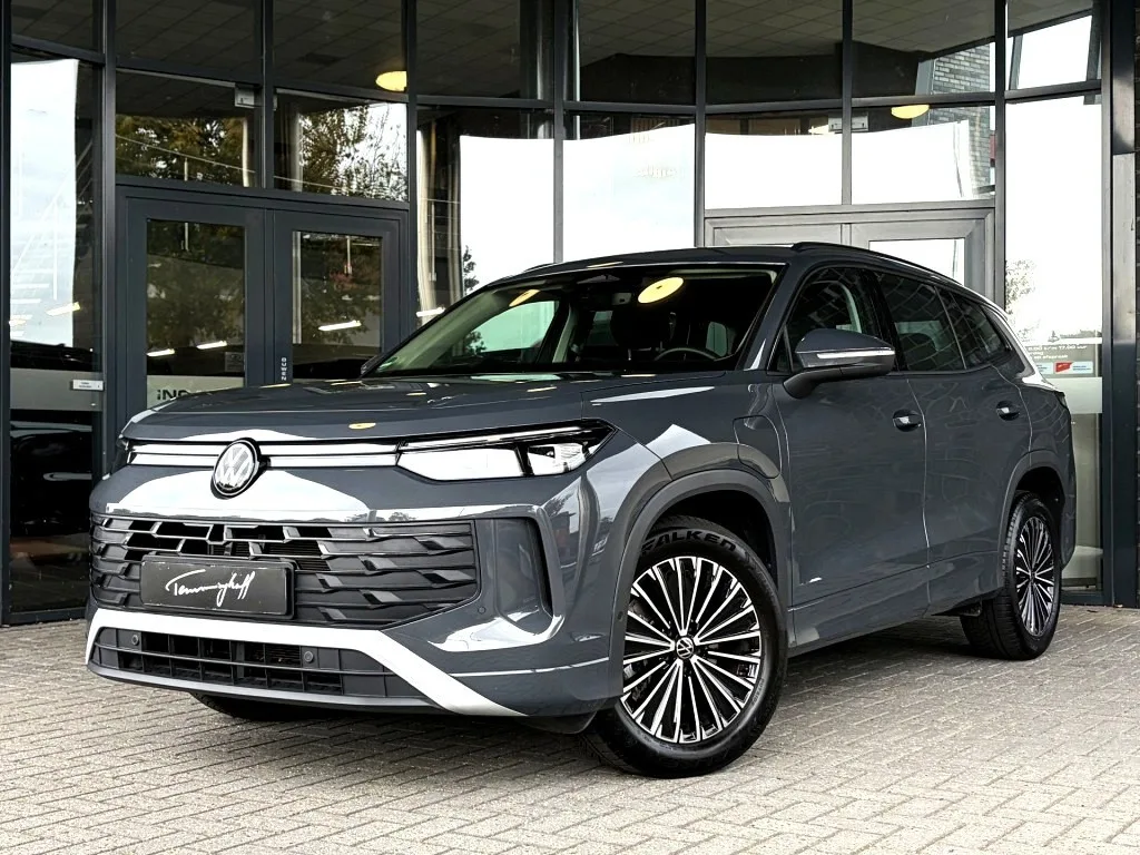 Volkswagen Tayron (2025) — foto 1