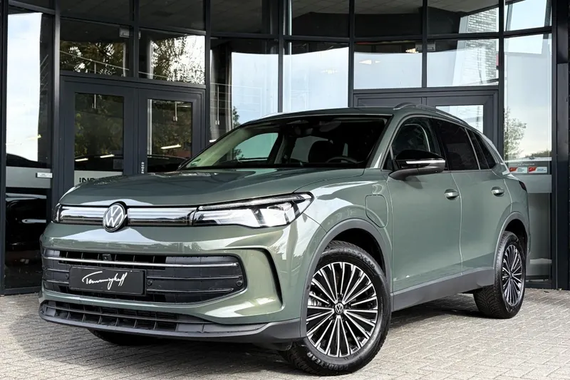 Volkswagen Tiguan (2025)