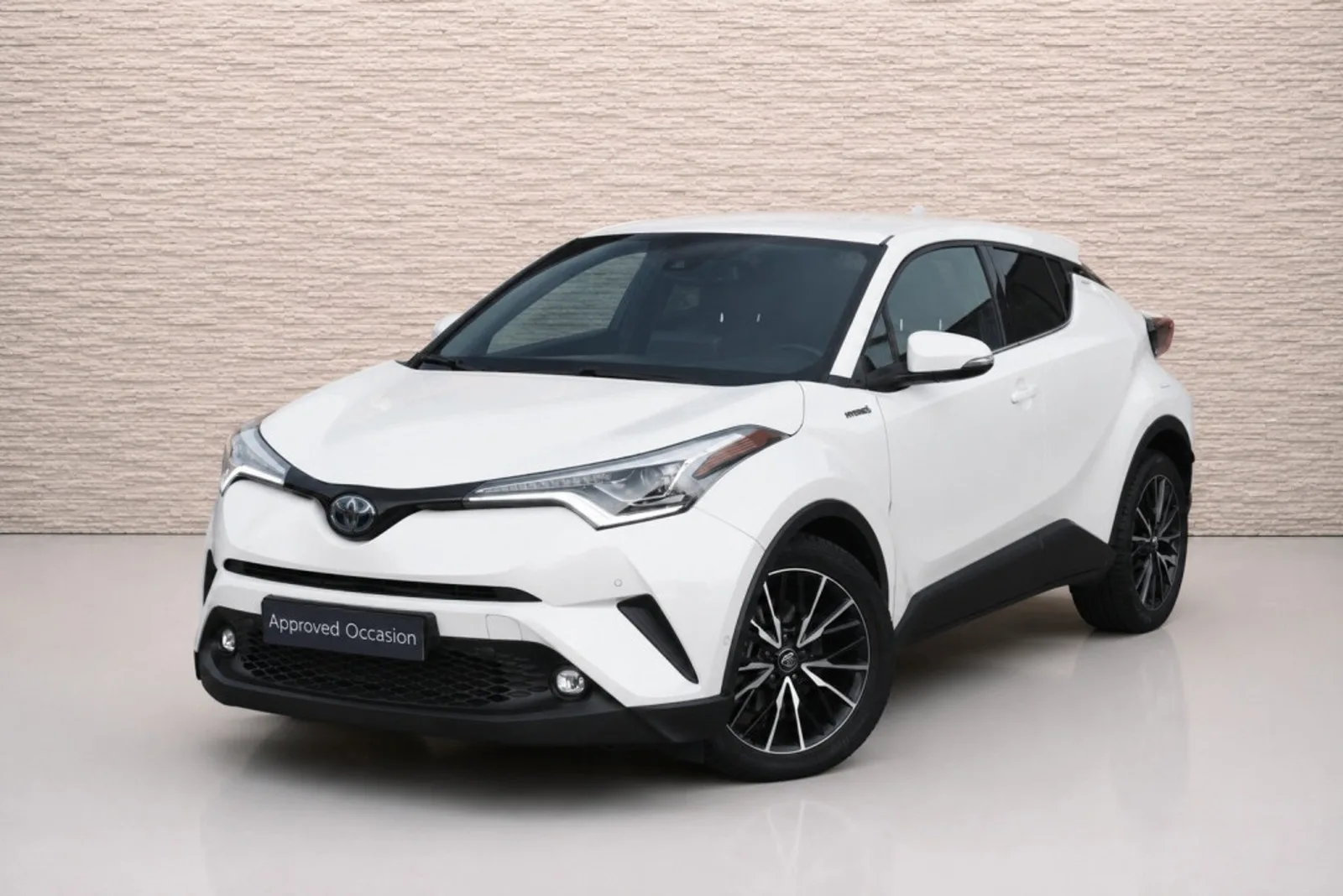 Toyota C-HR (2018) — foto 1