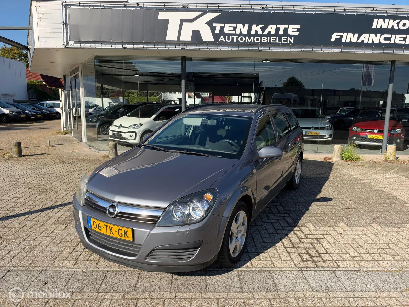 Opel Astra (2006) — foto 1