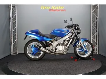 Honda NT 650 Hawk GT (1990) — foto 1
