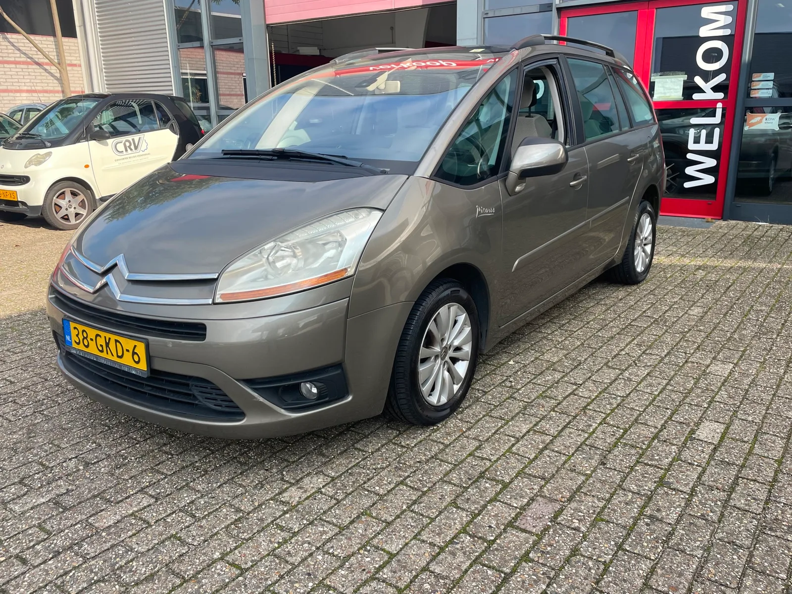Citroën Grand C4 Picasso (2008) — foto 1