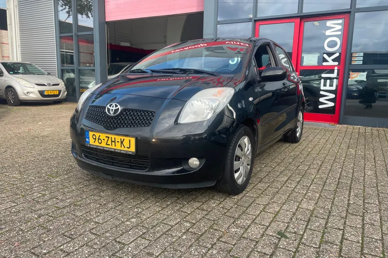 Toyota Yaris (2008)