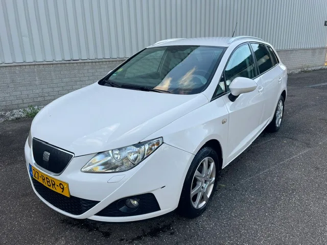 SEAT Ibiza (2011) — foto 1
