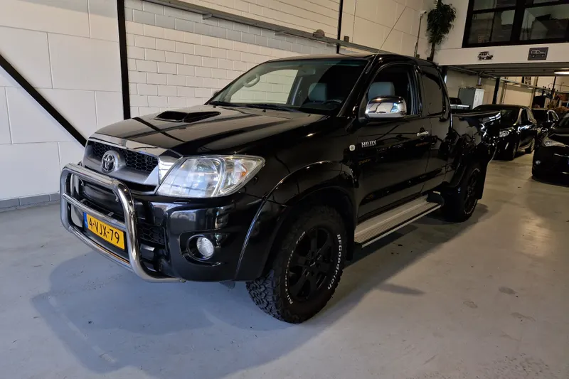 Toyota Hilux (2010)