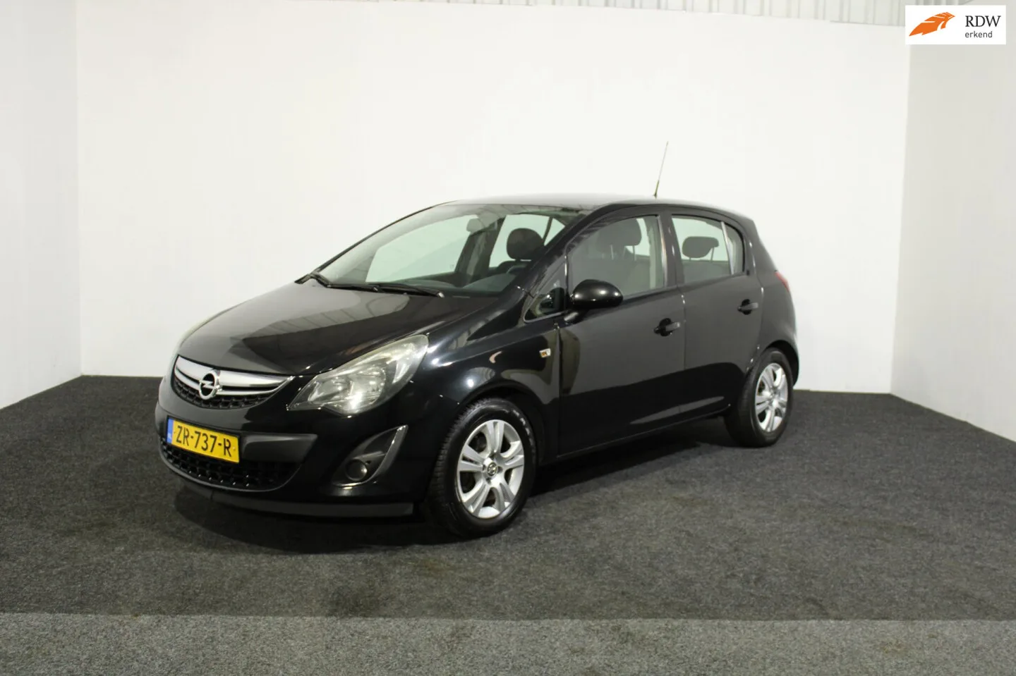 Opel Corsa (2014) — foto 1