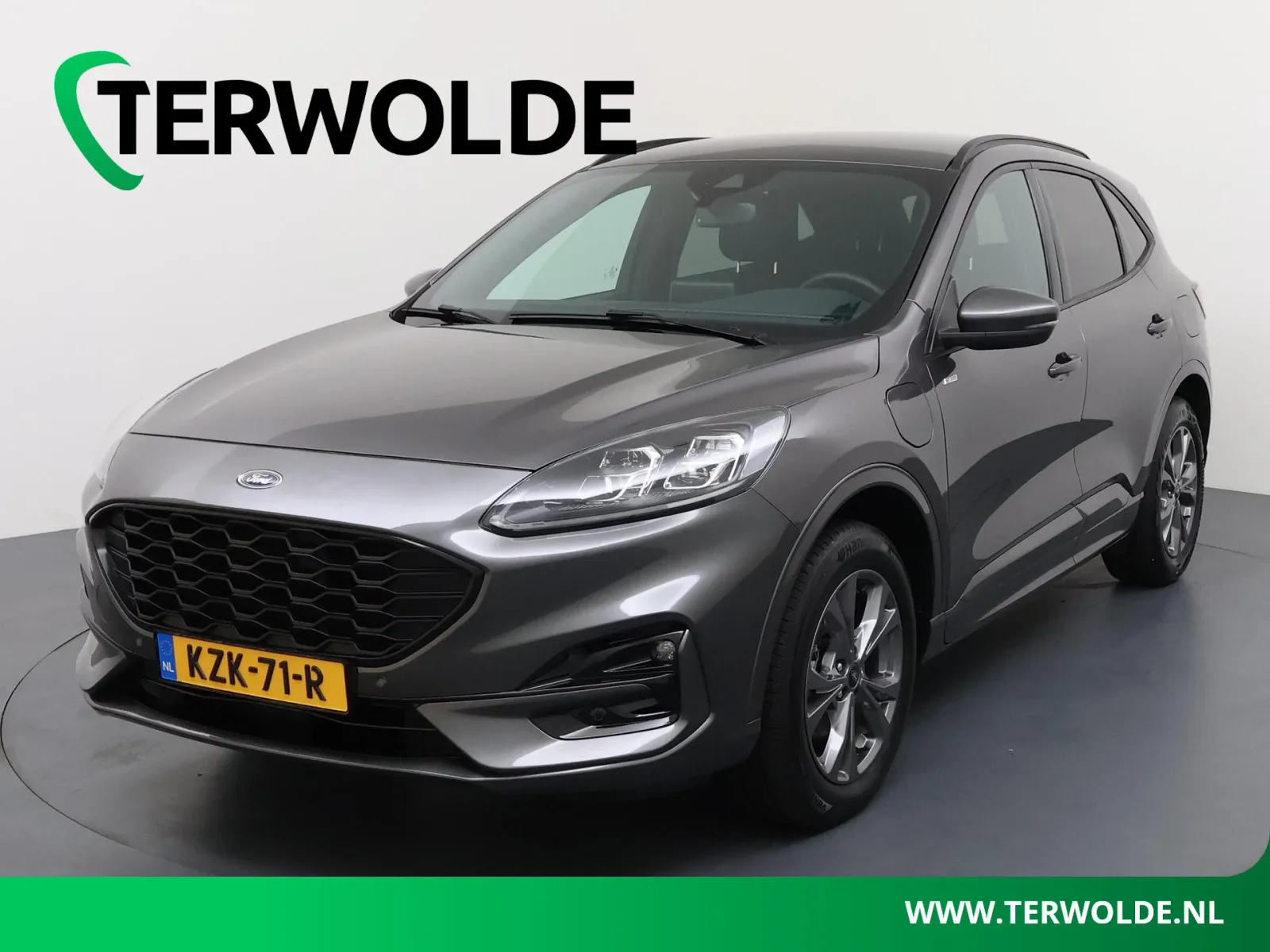 Ford Kuga (2021) — foto 1