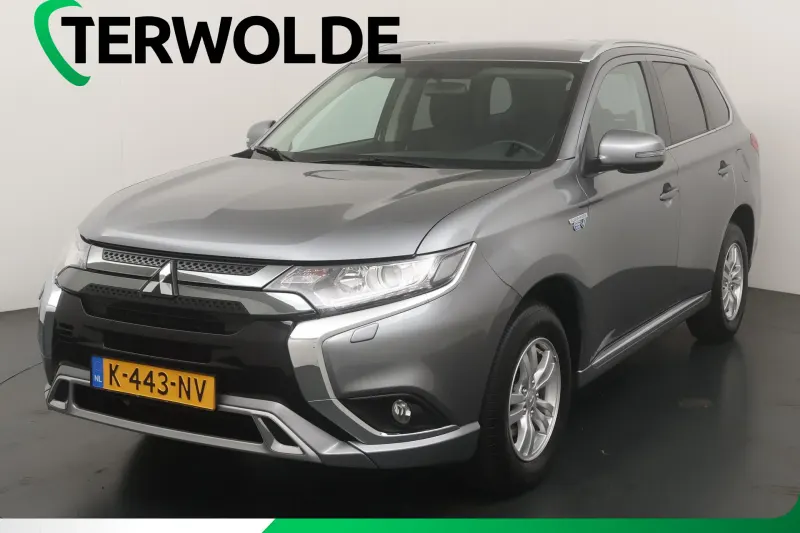 Mitsubishi Outlander (2021)
