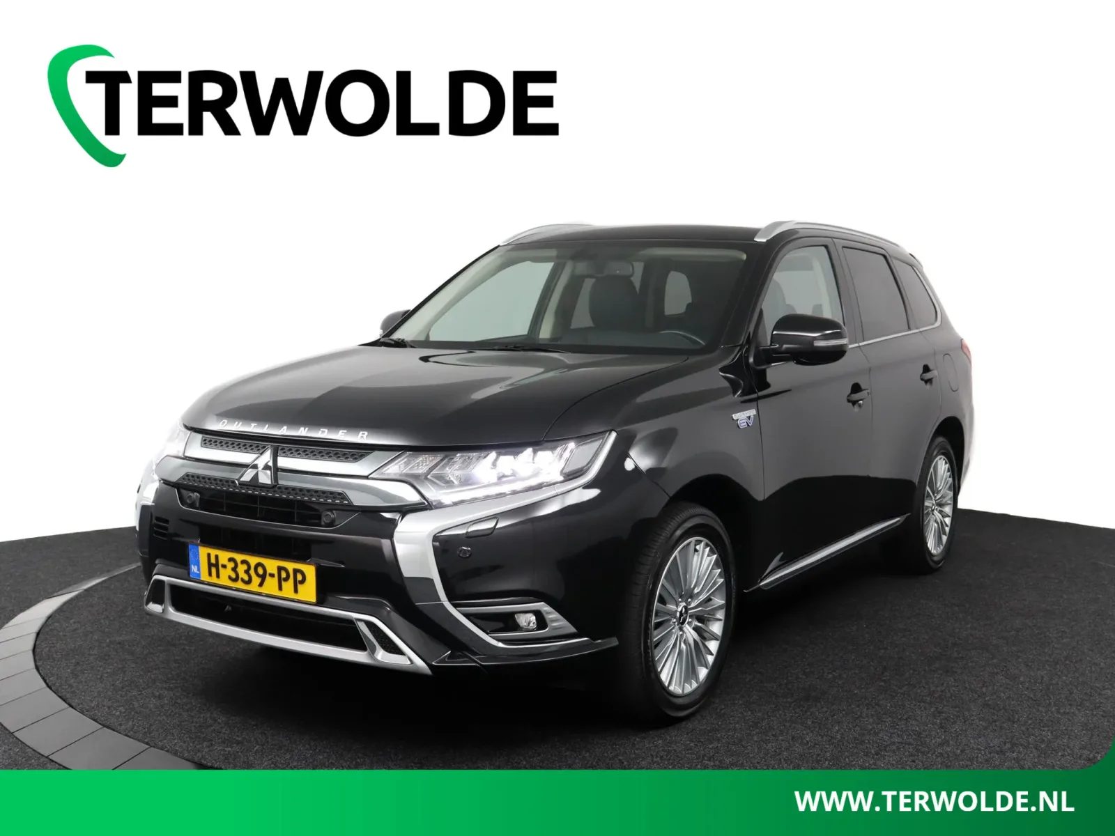 Mitsubishi Outlander (2020) — foto 1