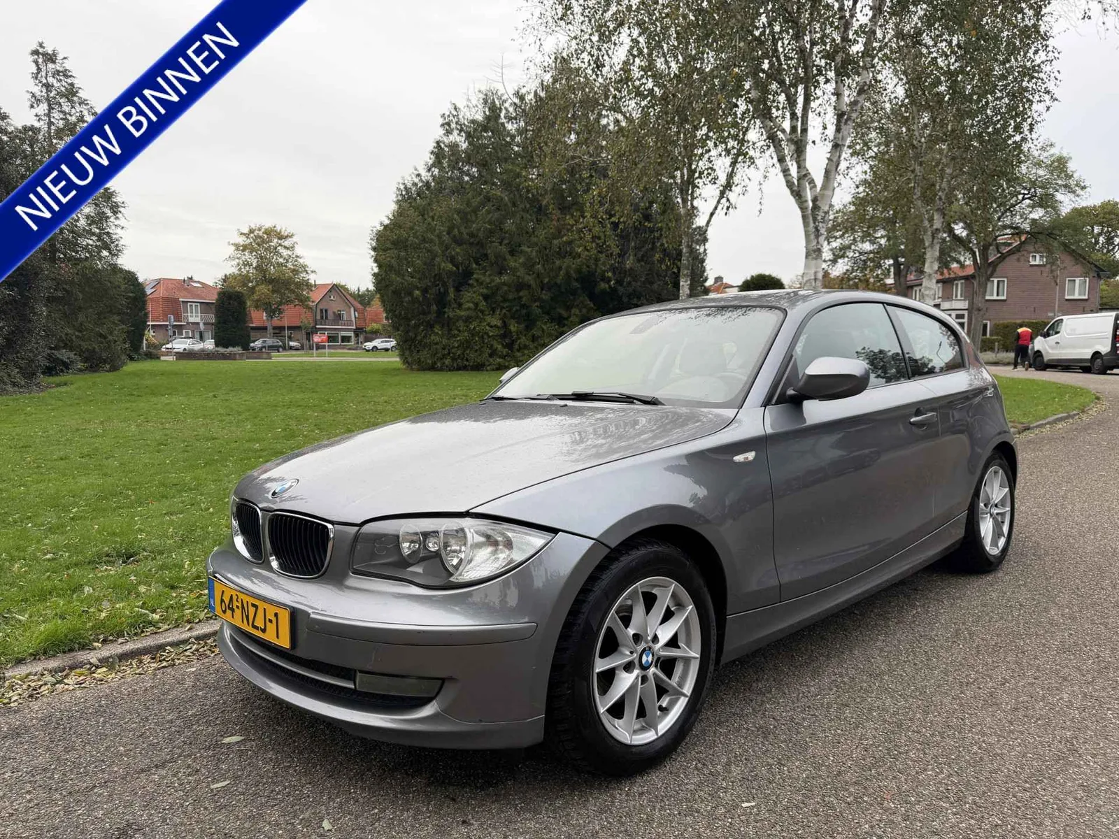 BMW 1-Serie (2010) — foto 1