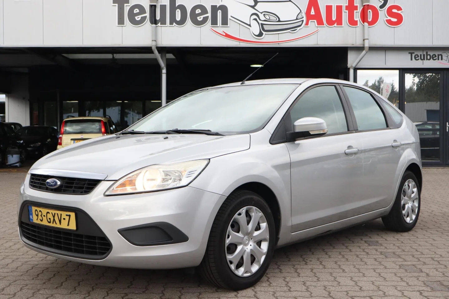 Ford Focus (2008) — foto 1