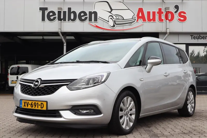 Opel Zafira (2018)