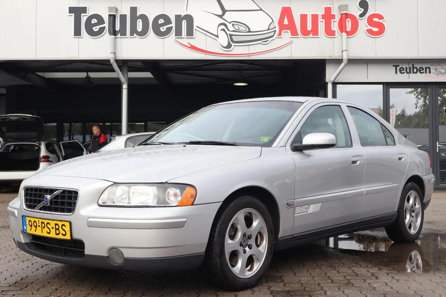Volvo S60 (2004) — foto 1