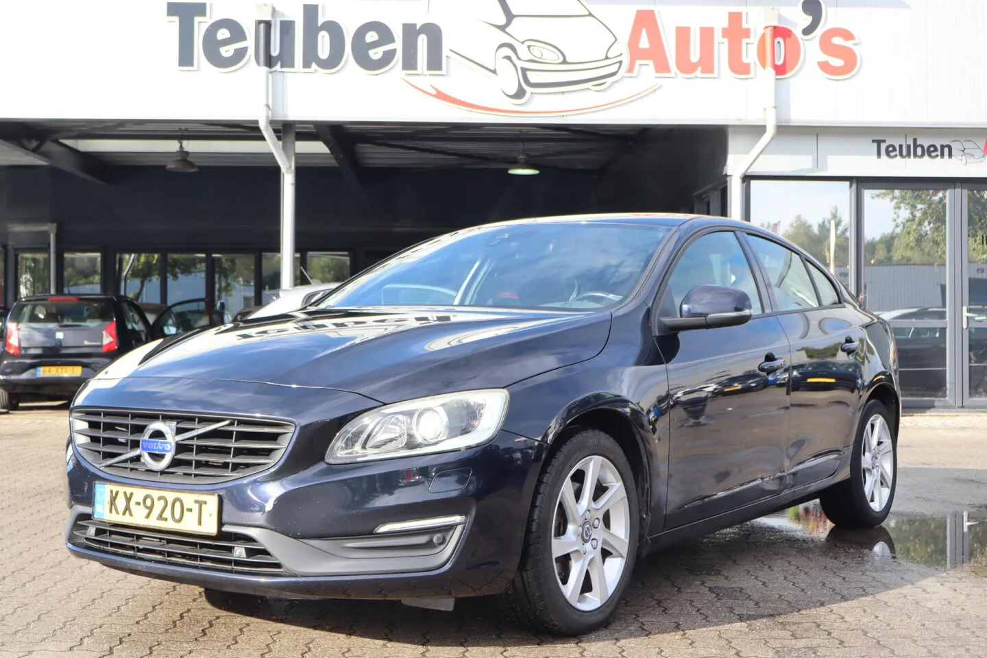 Volvo S60 (2015) — foto 1