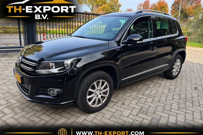 Volkswagen Tiguan (2015)