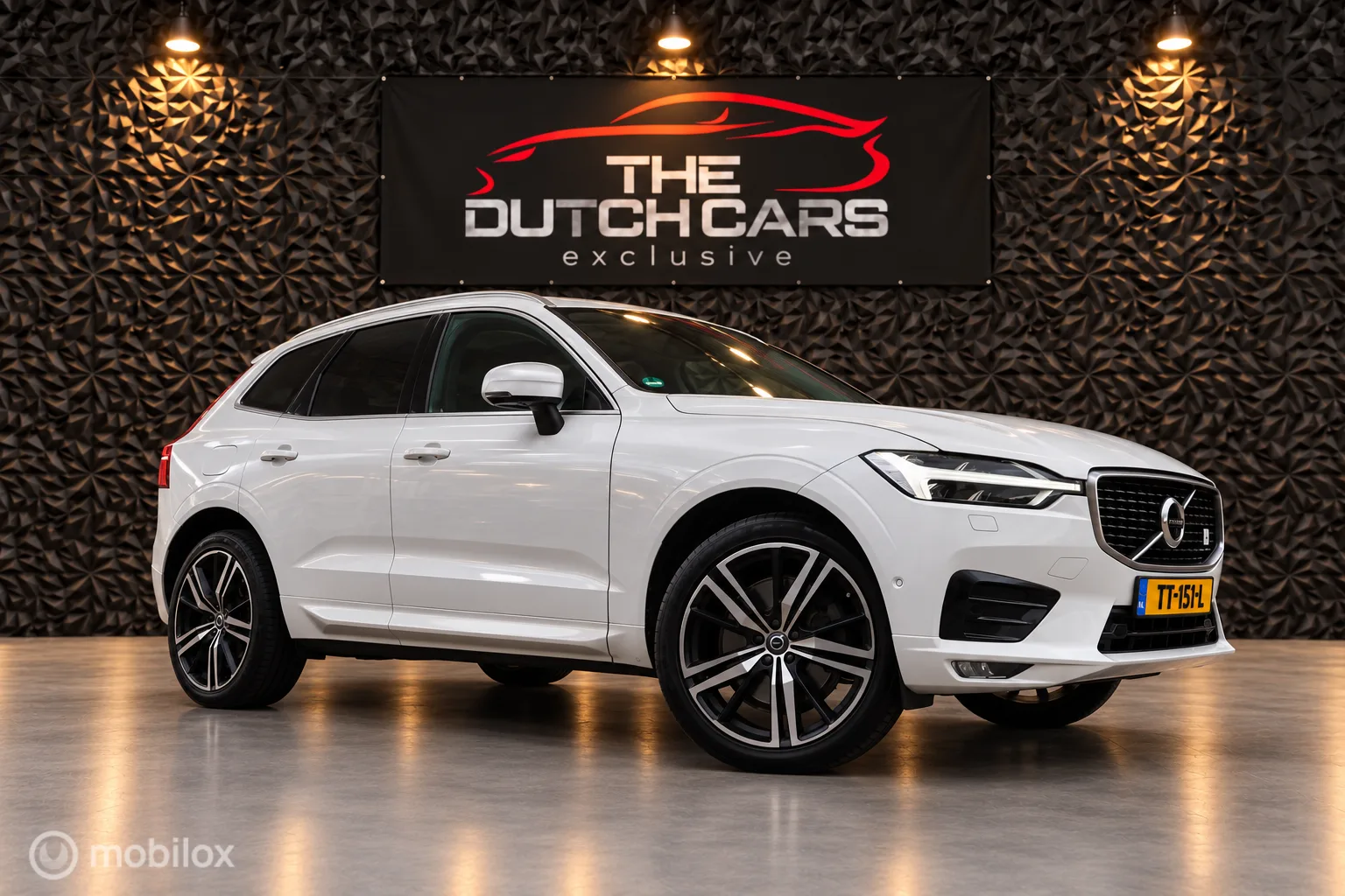 Volvo XC60 (2017) — foto 1