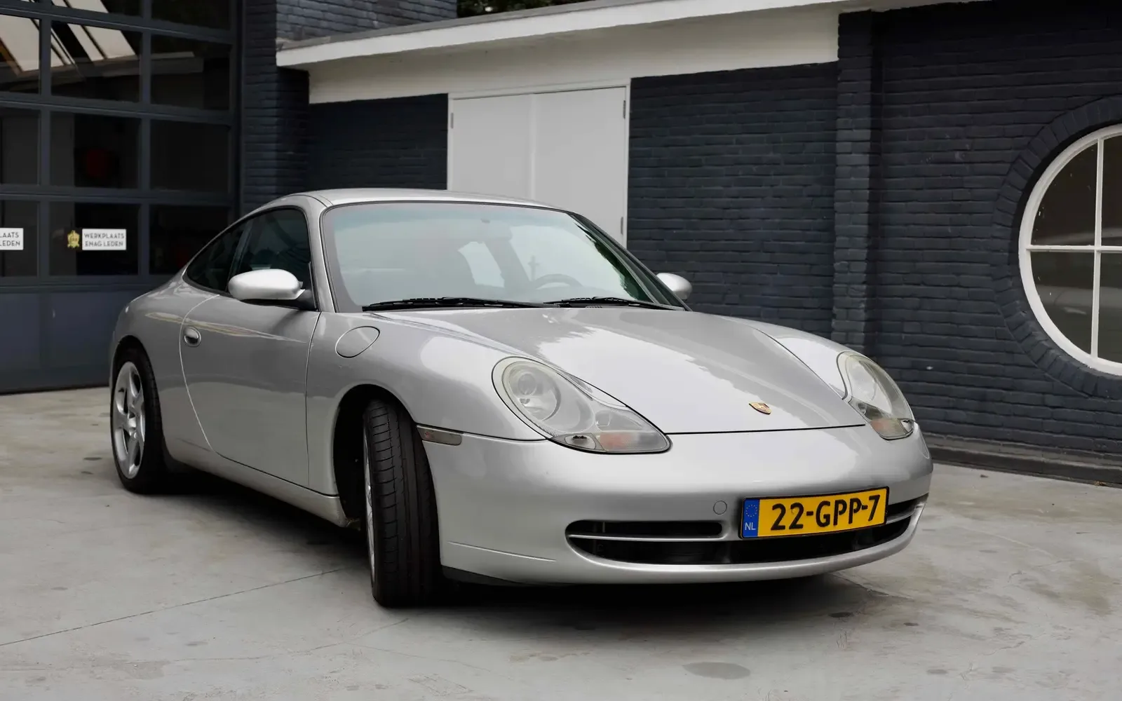 Porsche 911 (1999) — foto 1