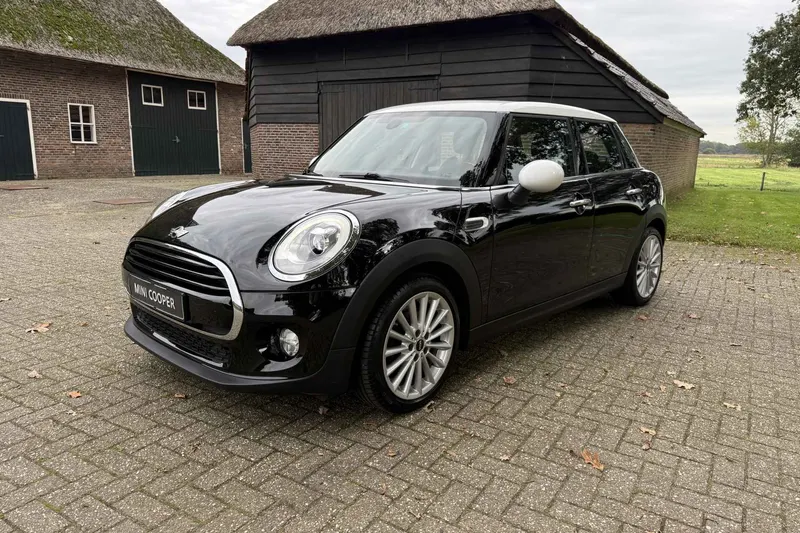 MINI Cooper (2017)