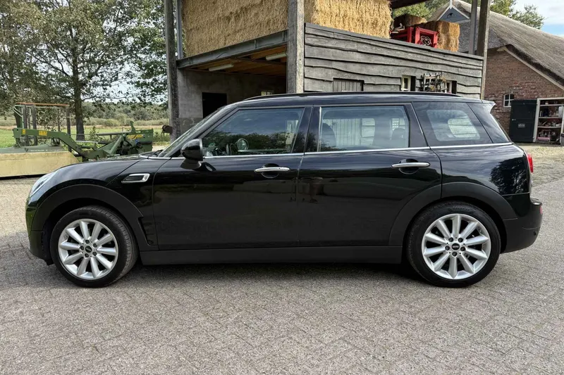 MINI Clubman (2016)