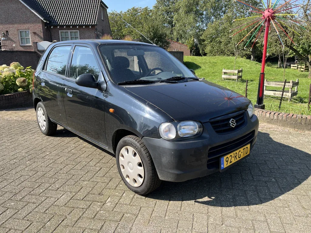 Suzuki Alto (2005) — foto 1
