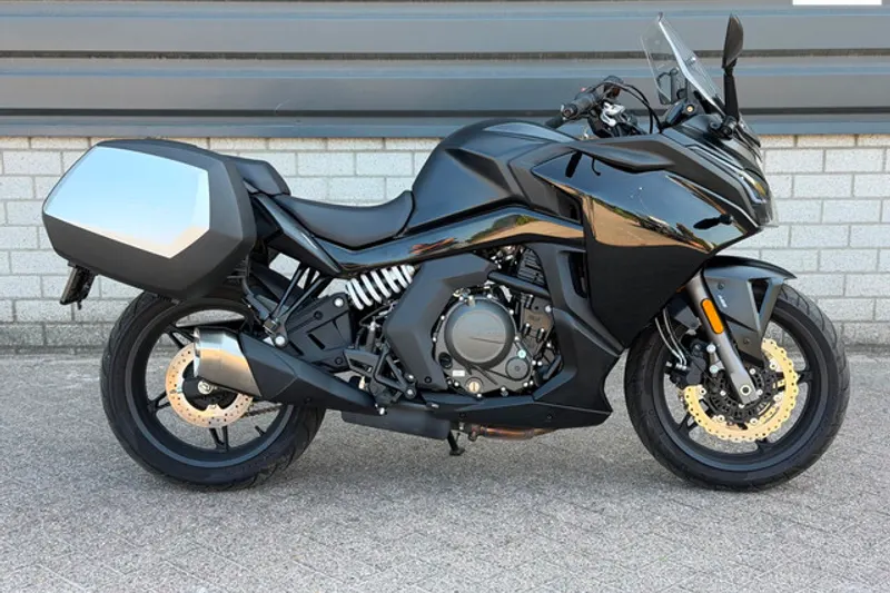 CFMoto 650 GT (2022)