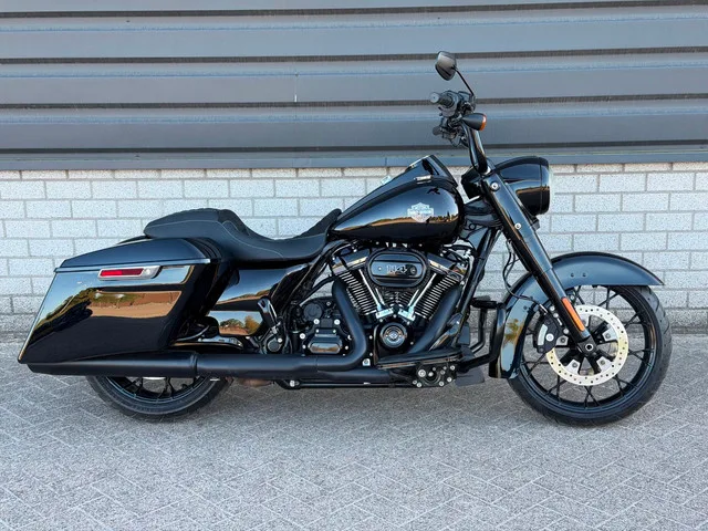 Harley-Davidson Road King (2021) — foto 1