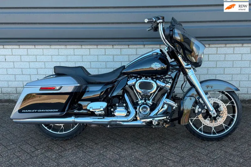 Harley-Davidson Street Glide (2021)