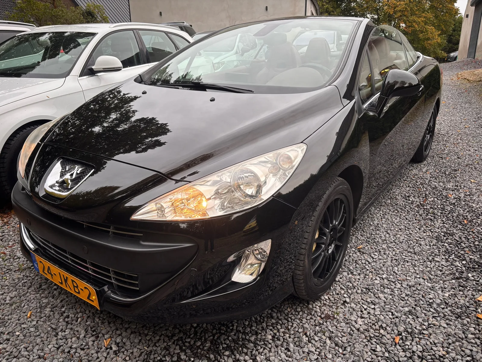 Peugeot 308 (2009) — foto 1