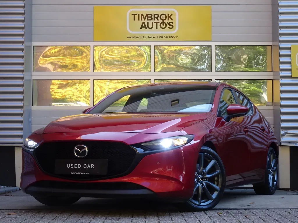 Mazda 3 (2020) — foto 1