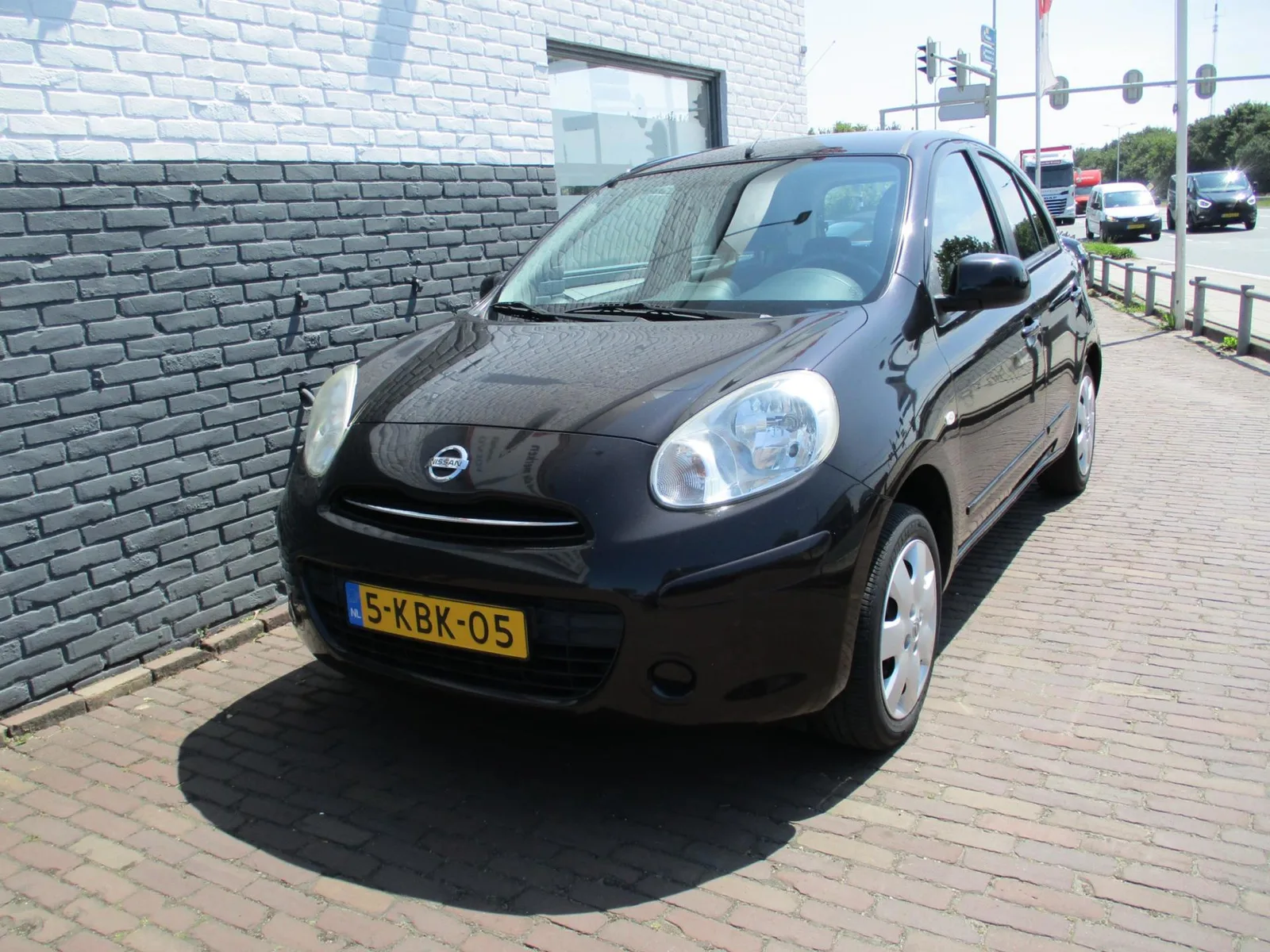 Nissan Micra (2012) — foto 1