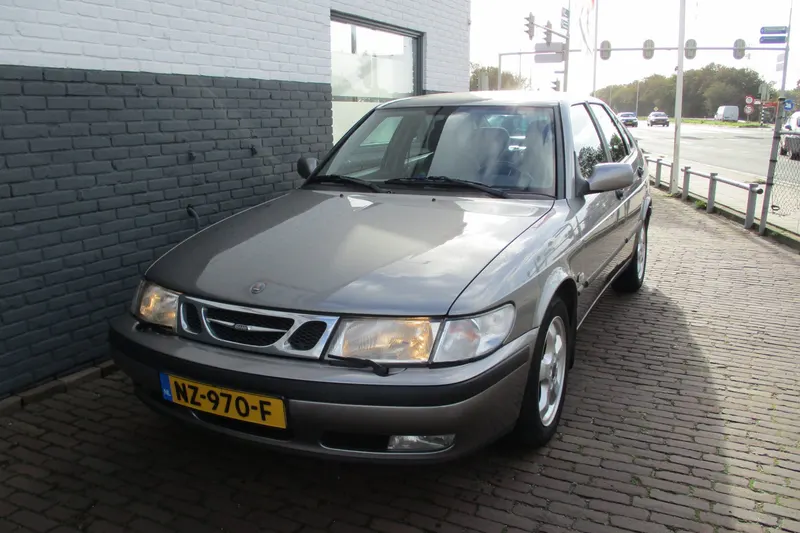 Saab 9-3 (2002)
