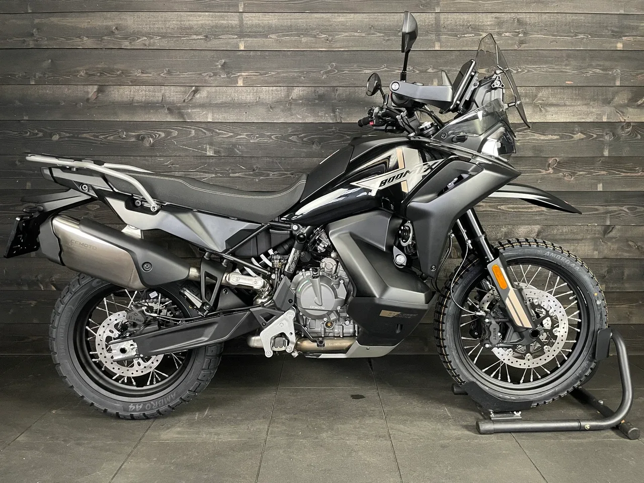 CFMoto 800 MT-X (2026) — foto 1