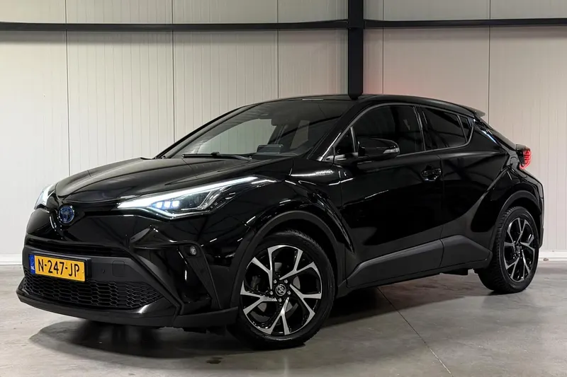 Toyota C-HR (2021)