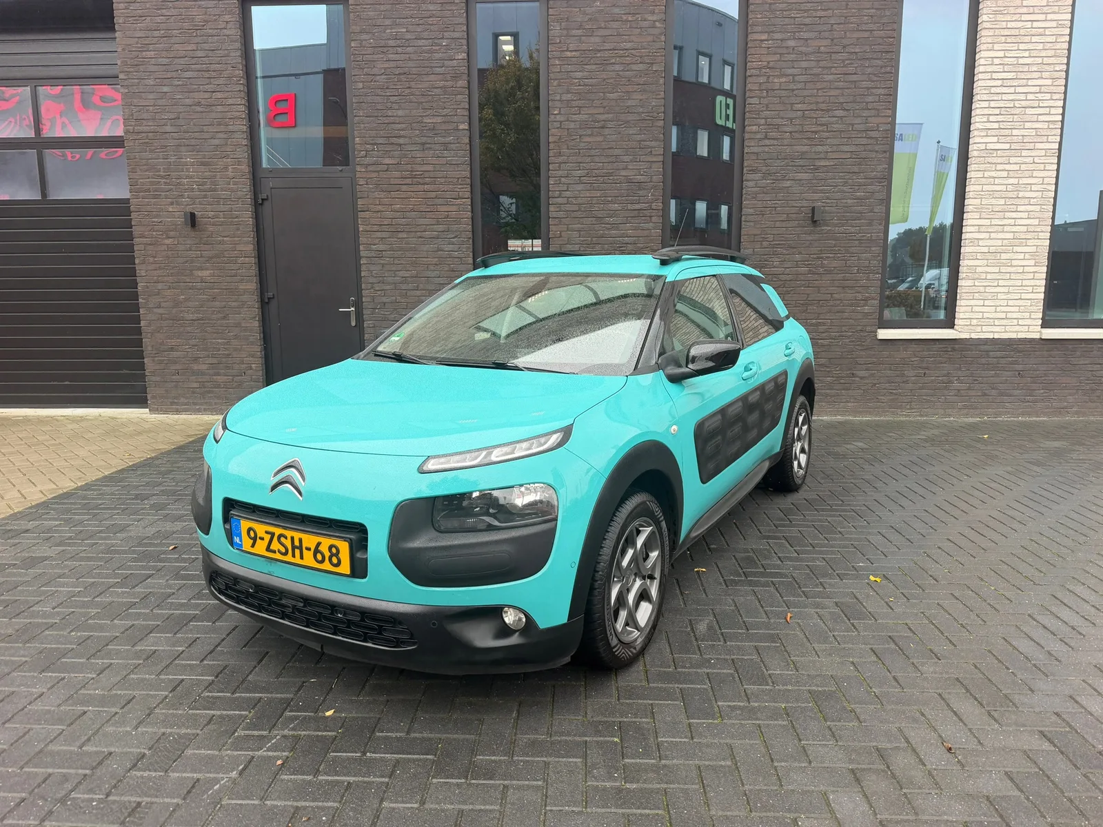 Citroën C4 Cactus (2015) — foto 1