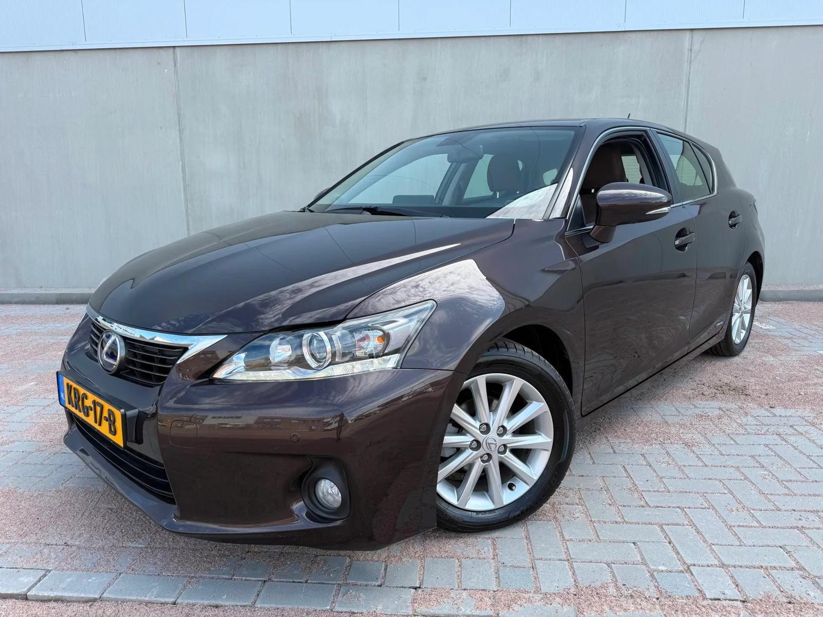 Lexus CT (2012) — foto 1