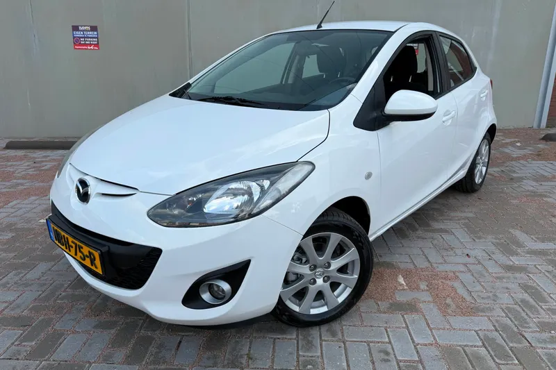 Mazda 2 (2011)