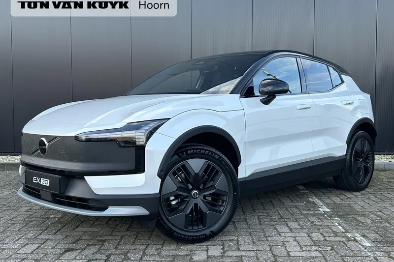 Volvo EX30 Cross Country (2026)