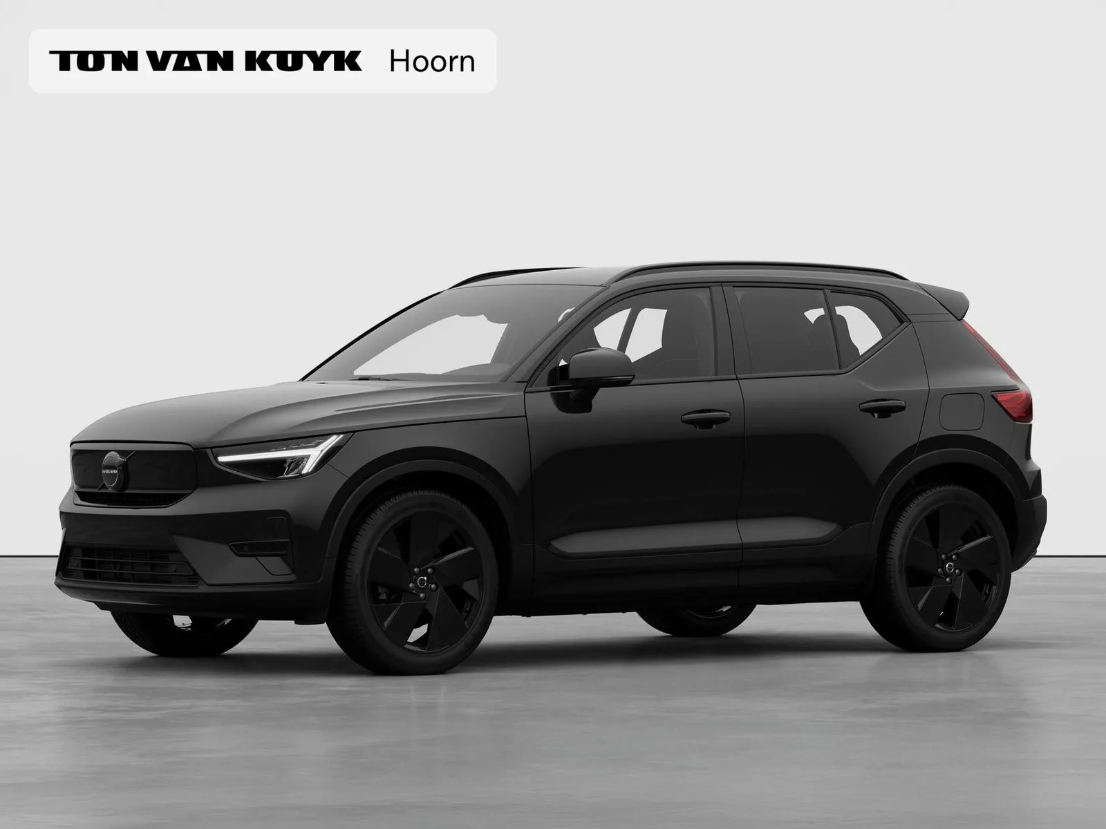 Volvo EX40 (2026) — foto 1