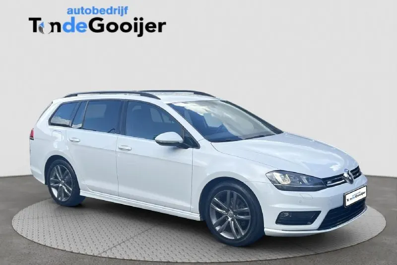 Volkswagen Golf (2017)