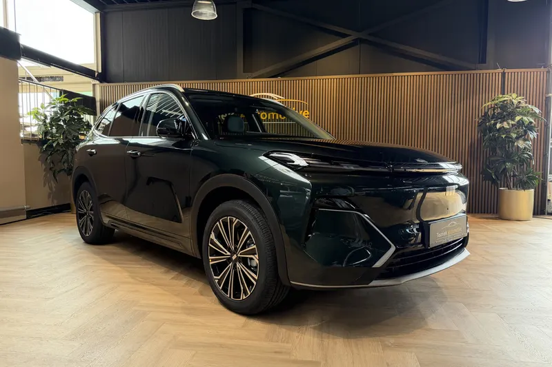 Geely Starray EM-i (2026)