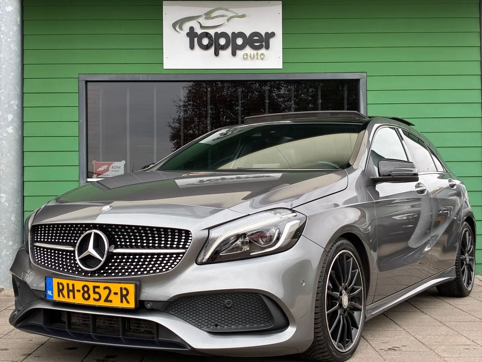Mercedes-Benz A-Klasse (2016) — foto 1