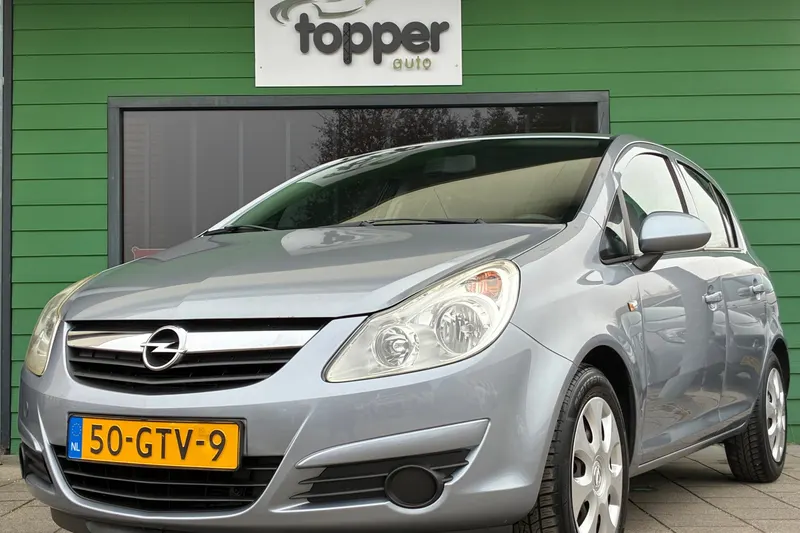 Opel Corsa (2008)