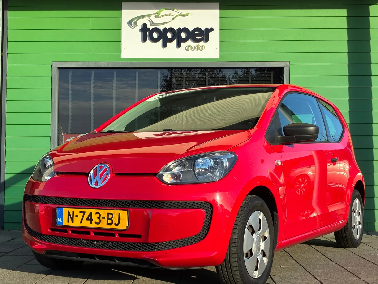 Volkswagen Up! (2012) — foto 1