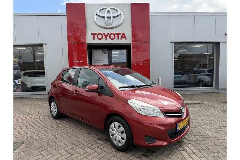 Toyota Yaris (2014)