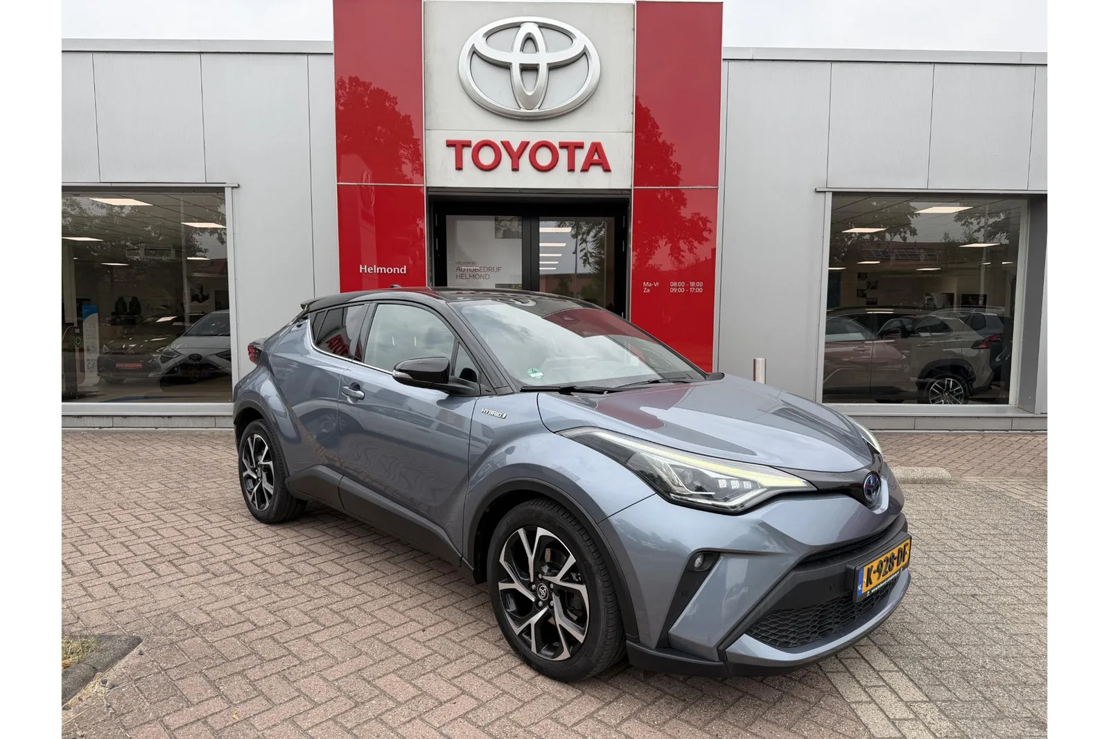 Toyota C-HR (2021) — foto 1