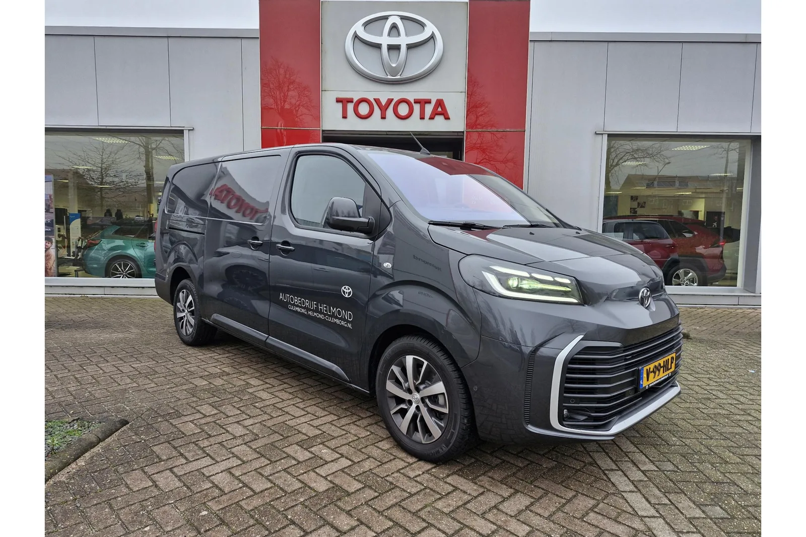 Toyota ProAce Long Worker (2024) — foto 1