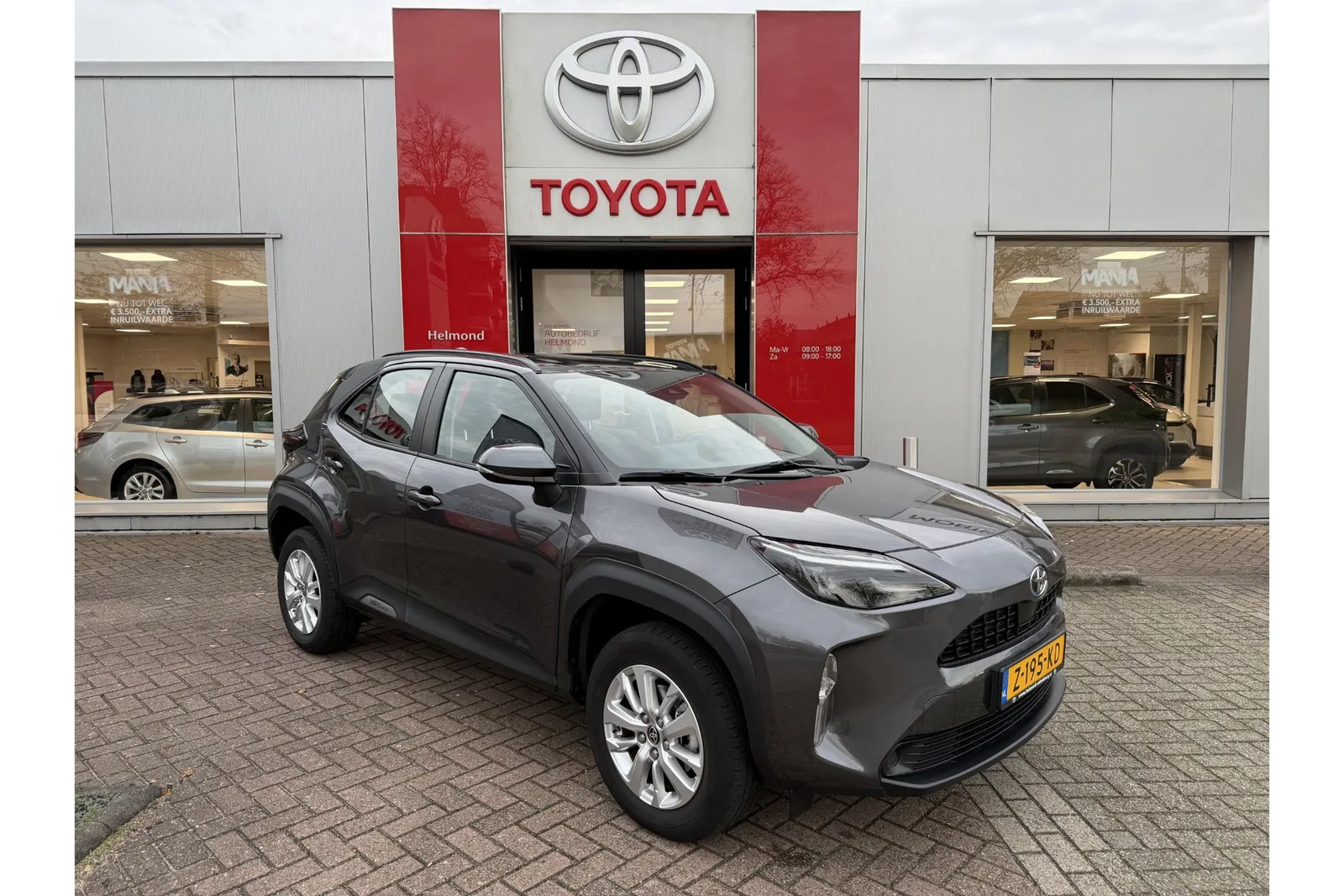 Toyota Yaris Cross (2024) — foto 1
