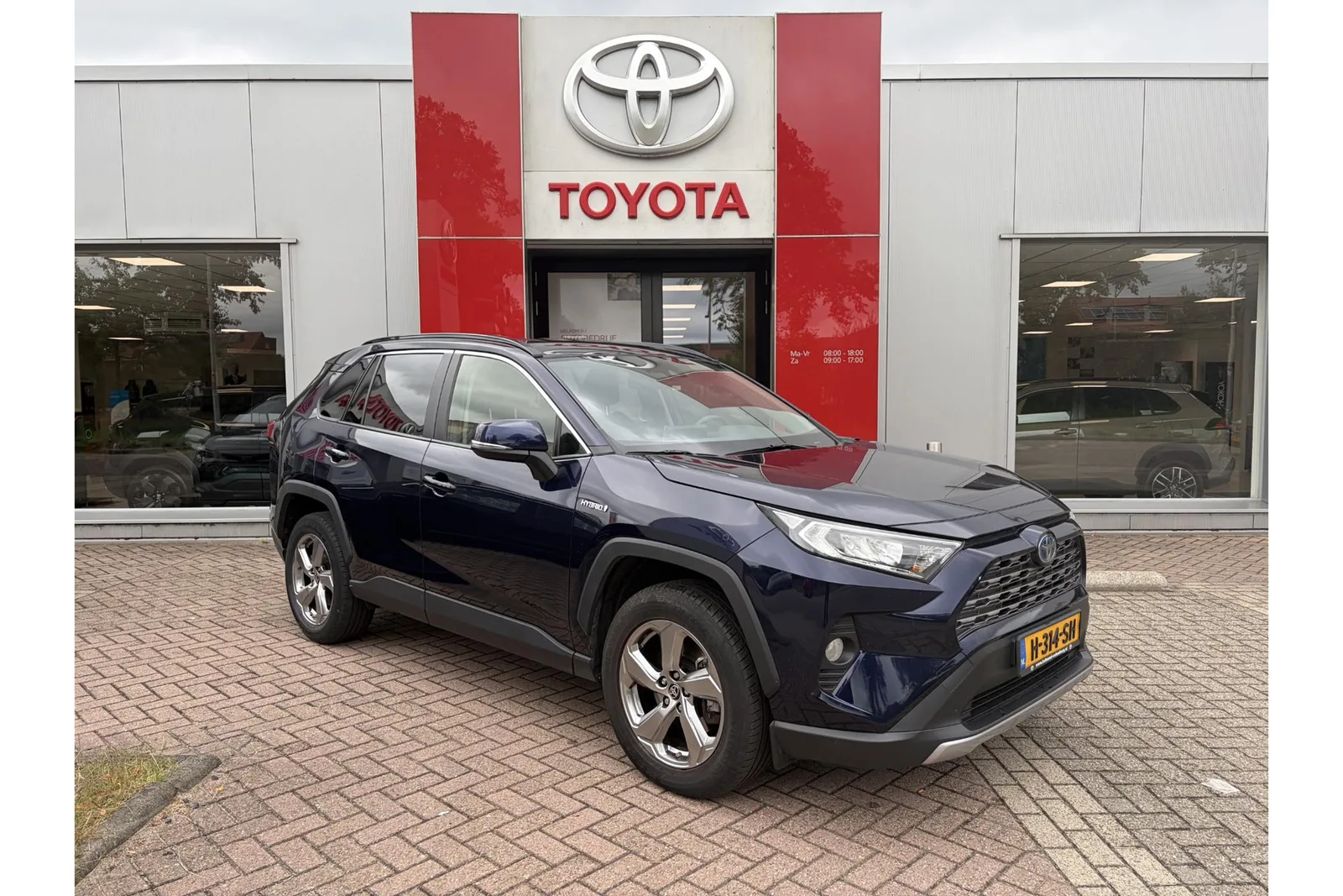 Toyota RAV4 (2020) — foto 1