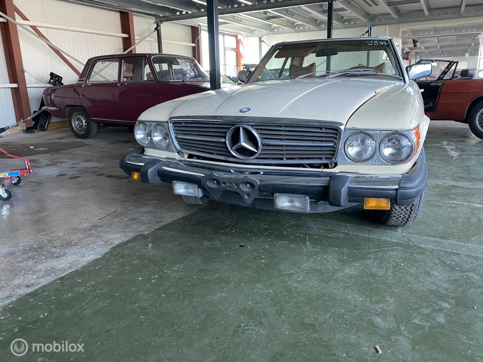 Mercedes-Benz SL-Klasse (1979) — foto 1